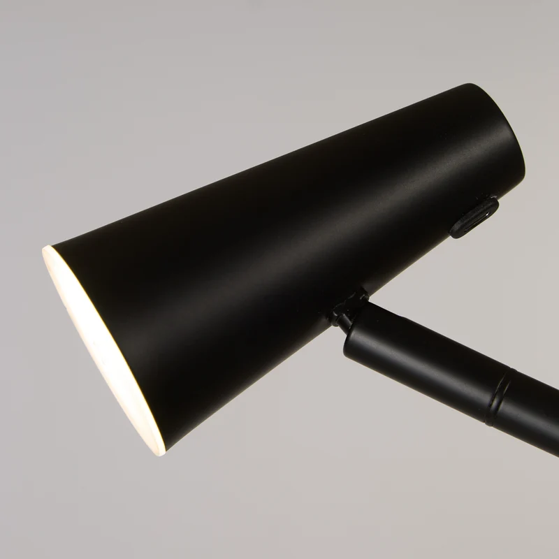 B-Ware searchlight Stehleuchte Bodenlampe LED Akku schwarz matt Eisen dimmbar USB