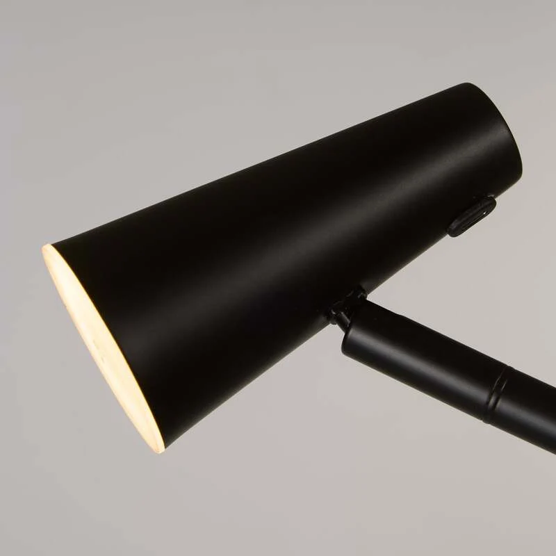 B-Ware searchlight Stehleuchte Bodenlampe LED Akku schwarz matt Eisen dimmbar USB