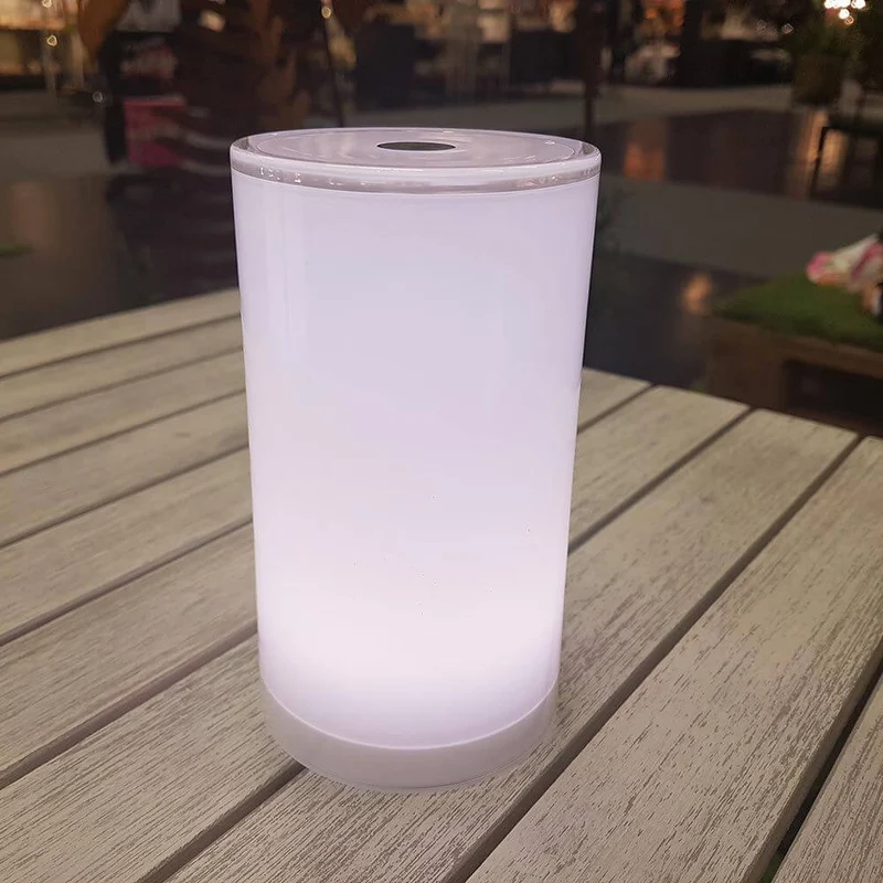Akku LED-Tischleuchte Tub USB-C mit App-Steuerung