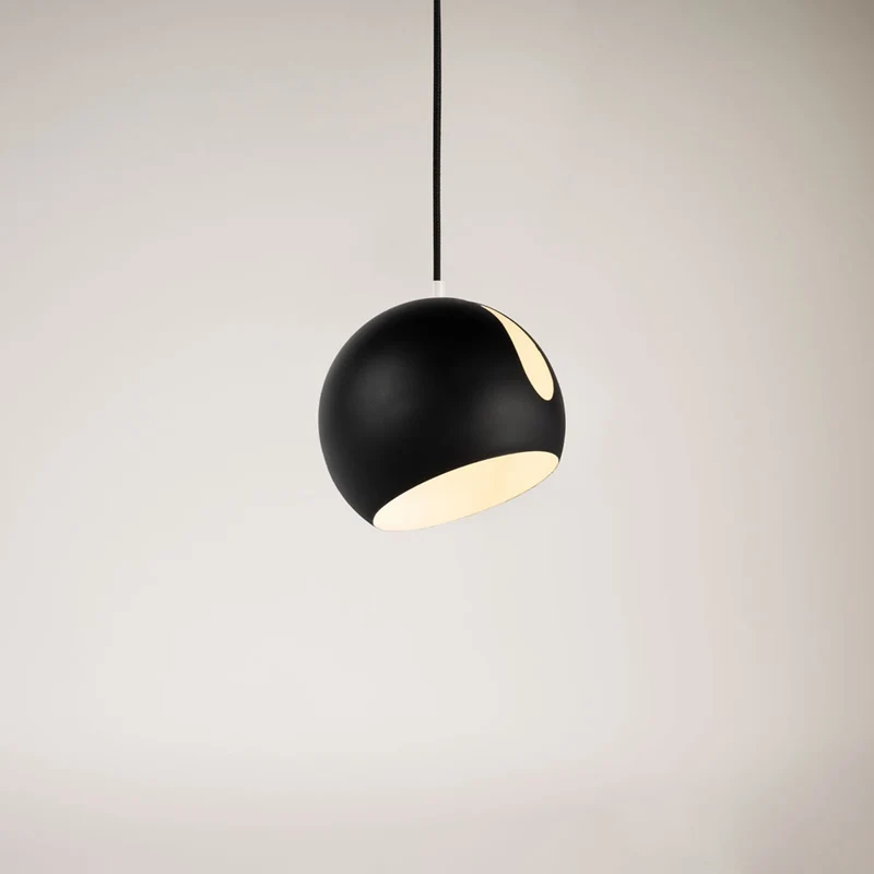 s.luce Ball Metall Pendelleuchte mit drehbarem tauschbaren Schirm