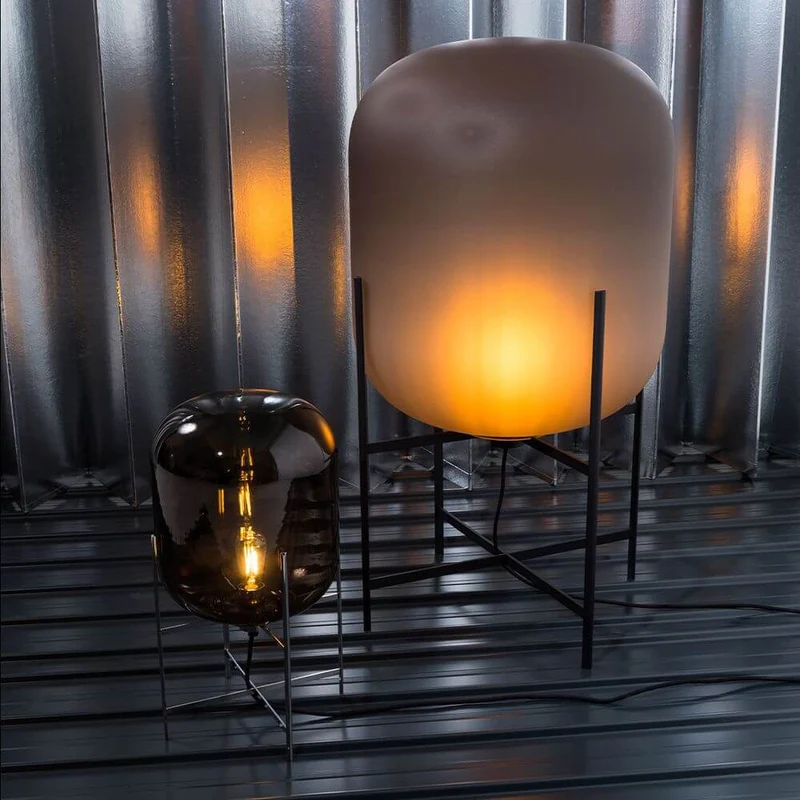 Pulpo LED Tischleuchte Oda Small Ø 24cm H 45cm