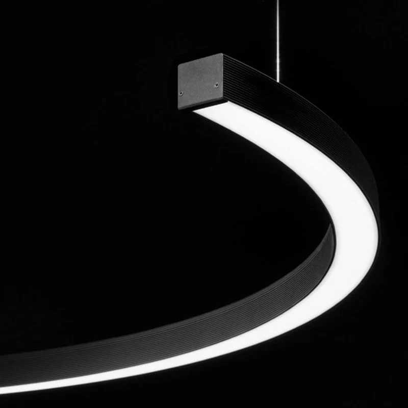 Panzeri Brooklyn Halb-Ring LED-Pendelleuchte