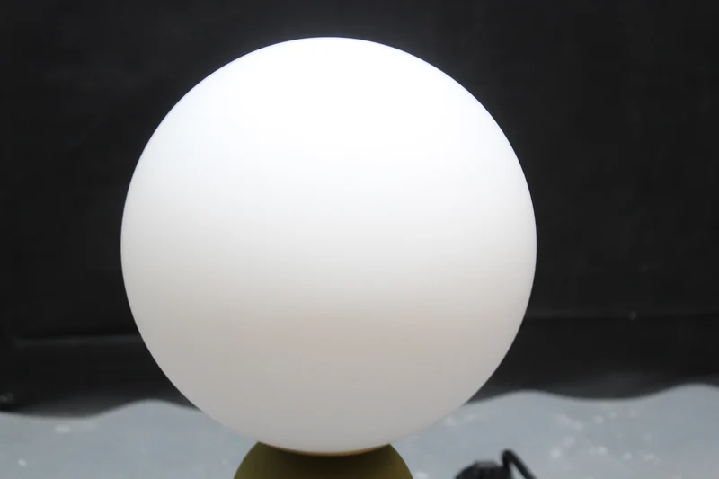 B-Ware KARE Tischlampe Tischleuchte Bollie Betonfuß grün Opalglas 31 cm SIEHE TEXT/FOTO