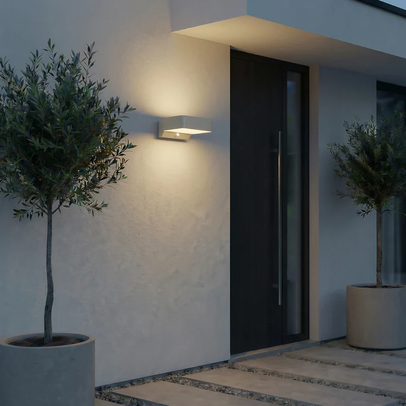 B-Ware Lindby Außenwandleuchte Wandleuchte Fando LED Sensor silber matt Aluminium IP44