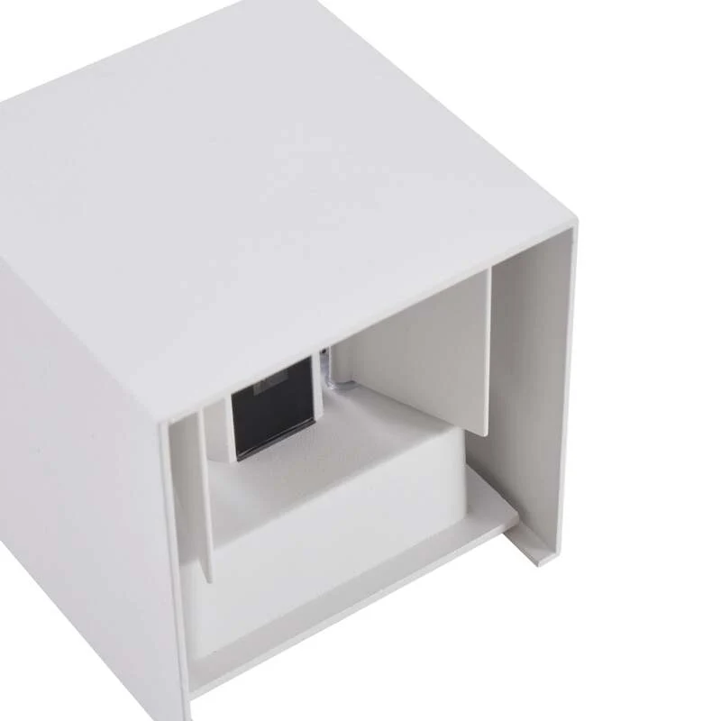 B-Ware Lindby LED-Außenwandleuchte Nivar eckig weiß Metall IP54 5,4 W 360 lm